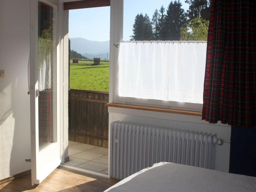 Hotel Café Pfaus Heidburg Mühlenbach Zimmer foto